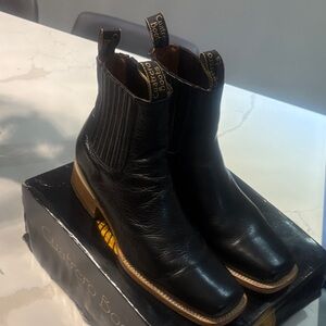 Cuatrero Black Leather Western Boots